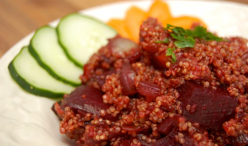 roasted beet quinoa & bordeaux & onion